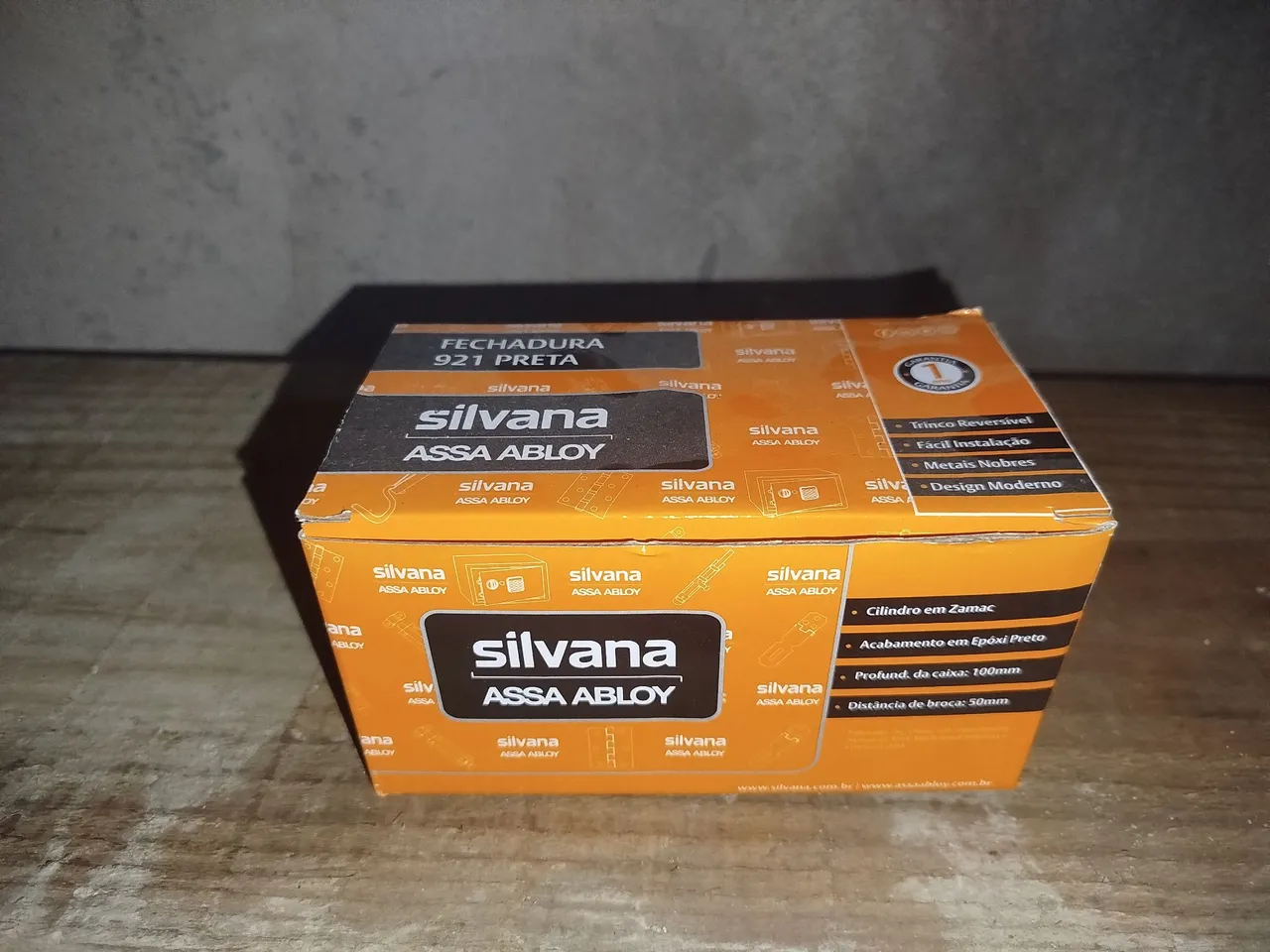 Fechadura Silvana 3 VOLTAS 921 Preta ASSA ABLOY