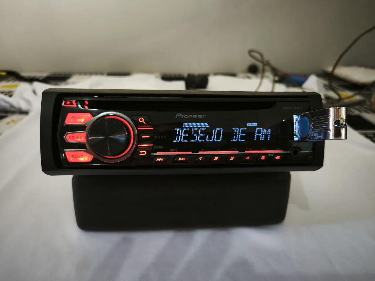 Vendo rádio Pioneer mixtrax deh-s1750ub