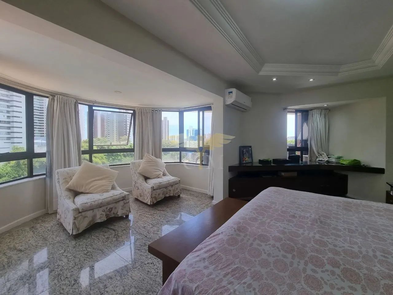 Apartamento Com 4 Suítes Em 255M² E Com 4 Vagas De Garagem No Horto Florestal. 38DBEH - Foto 2