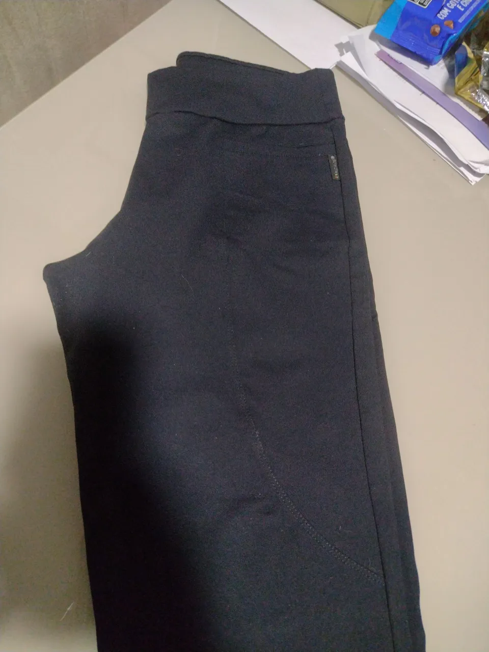 Calça preta feminina