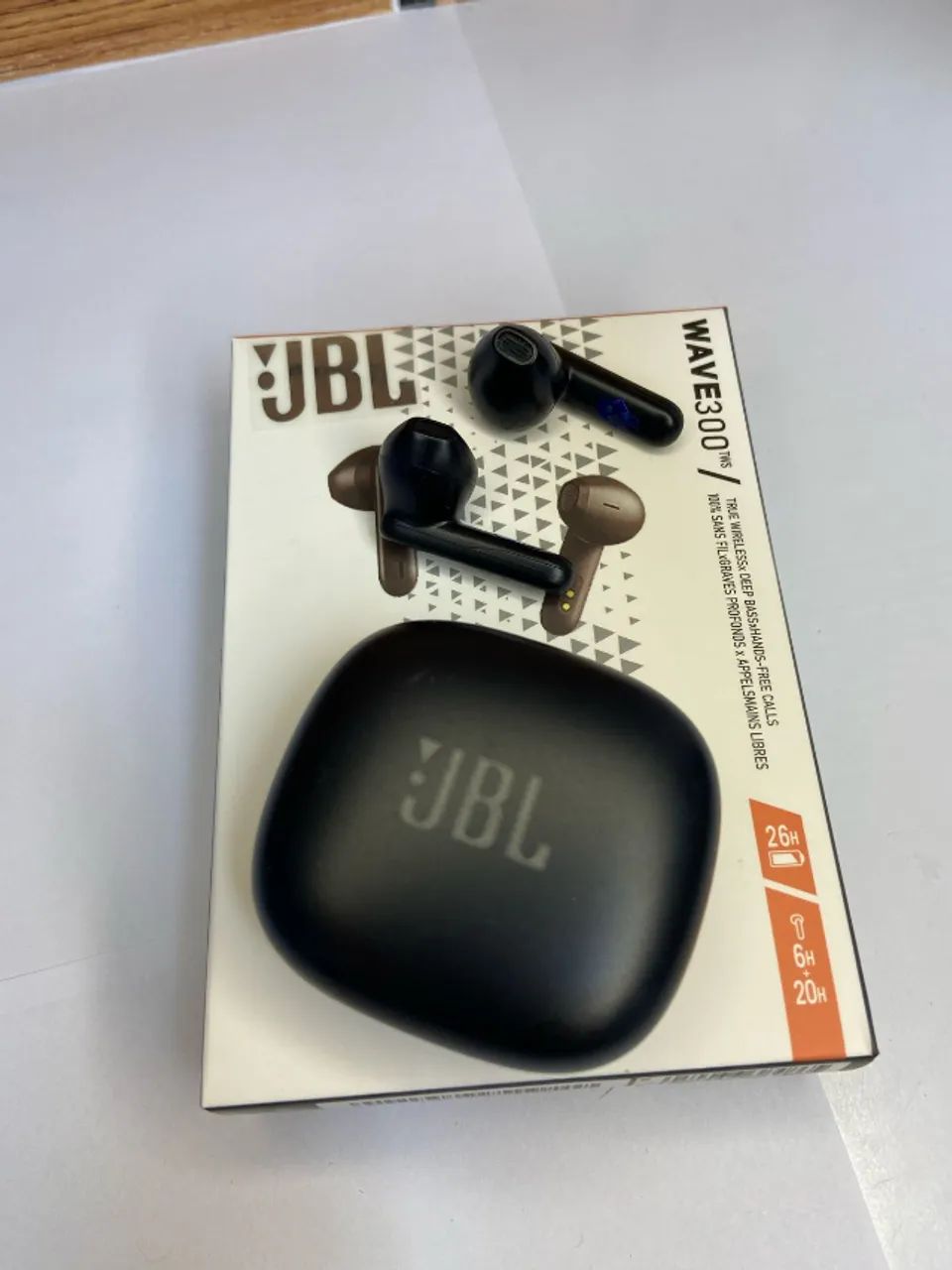 Fone JBL Wave 300 TWS True Wireless 09