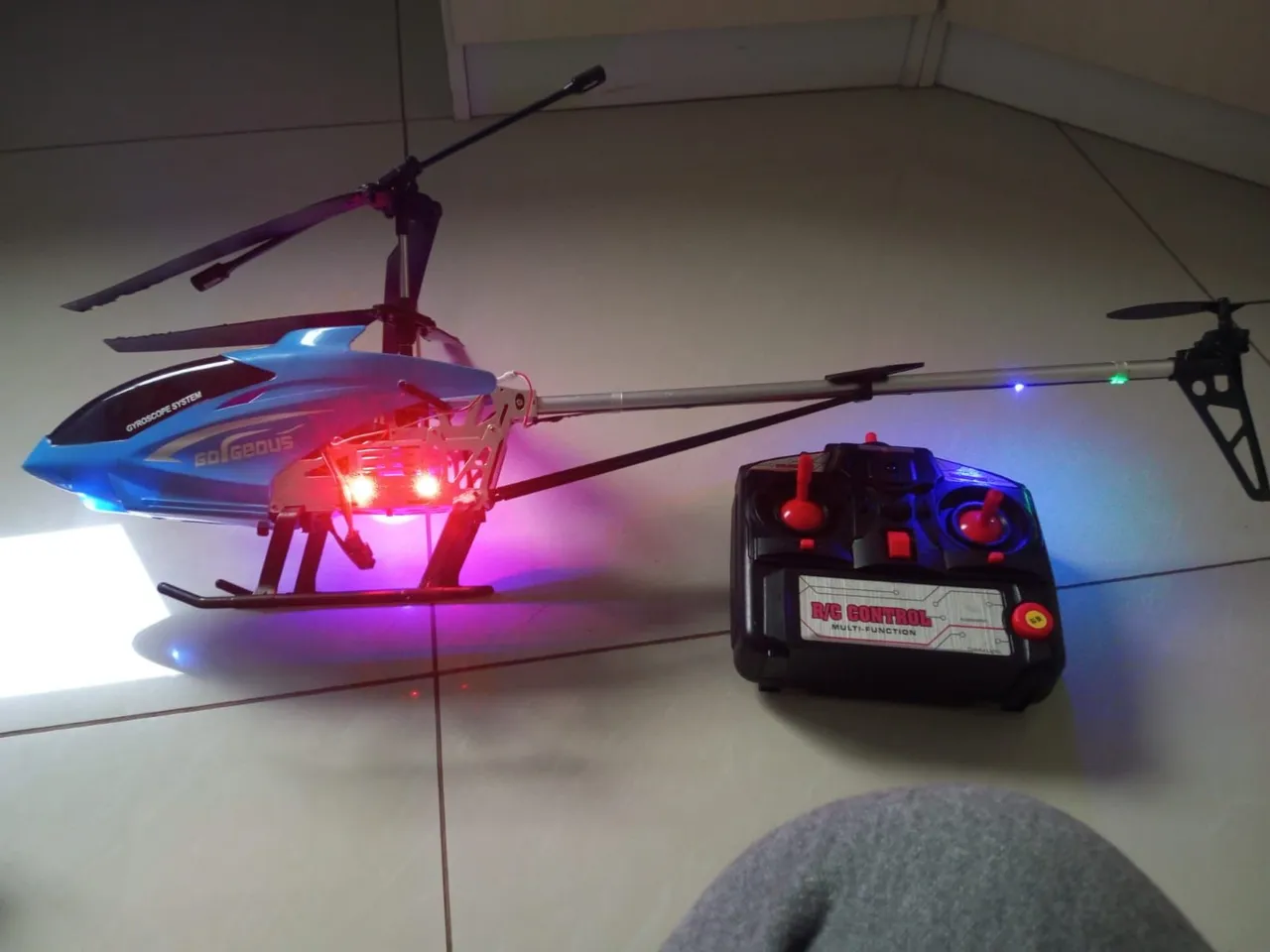 Instructivo De Helicoptero De Control Remoto www.olx.com.br