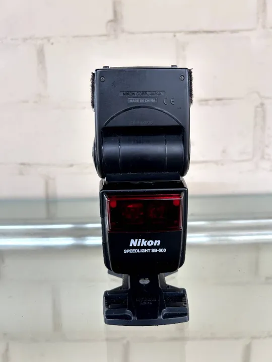 Flash Nikon Speedlight SB-600
