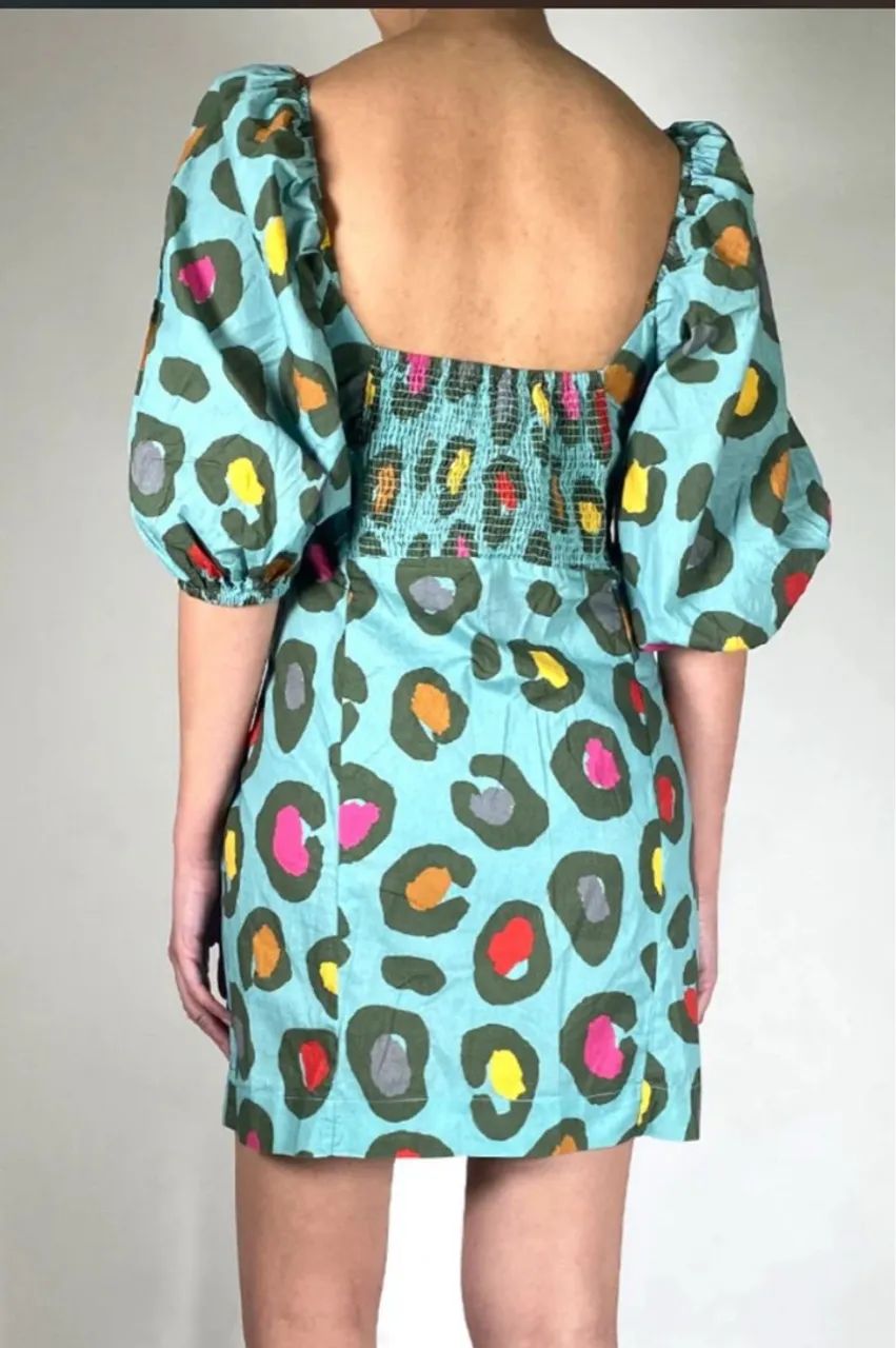 Vestido estampado com mangas bufantes - PP farm Elegância e estilo - Foto 2