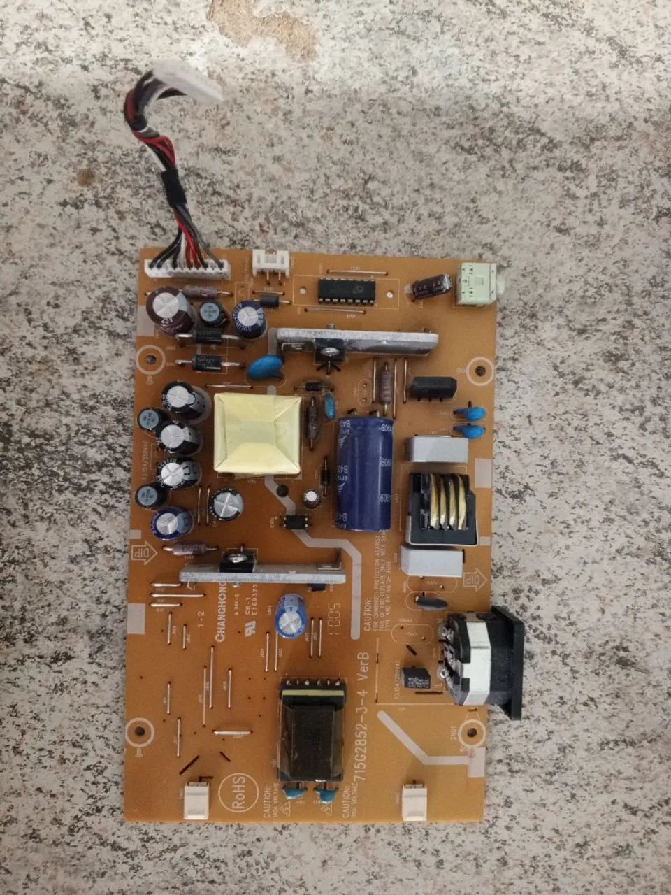 Fonte para monitor 715G2852-3-4 VerB - Foto 3