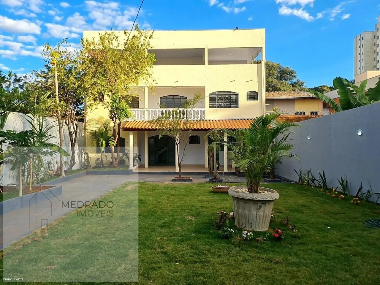 Casa / Sobrado para Venda em Goiânia, Jardim Bela Vista, 2 dormitórios, 2 suítes, 3 banhei
