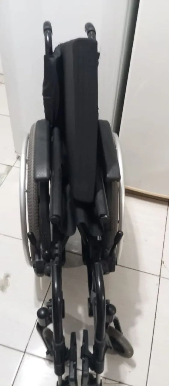 Cadeira de rodas zerada 64684411083266123