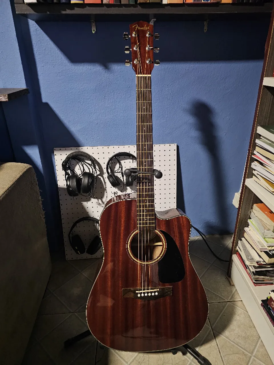 Violão Fender CD-60 com CASE original