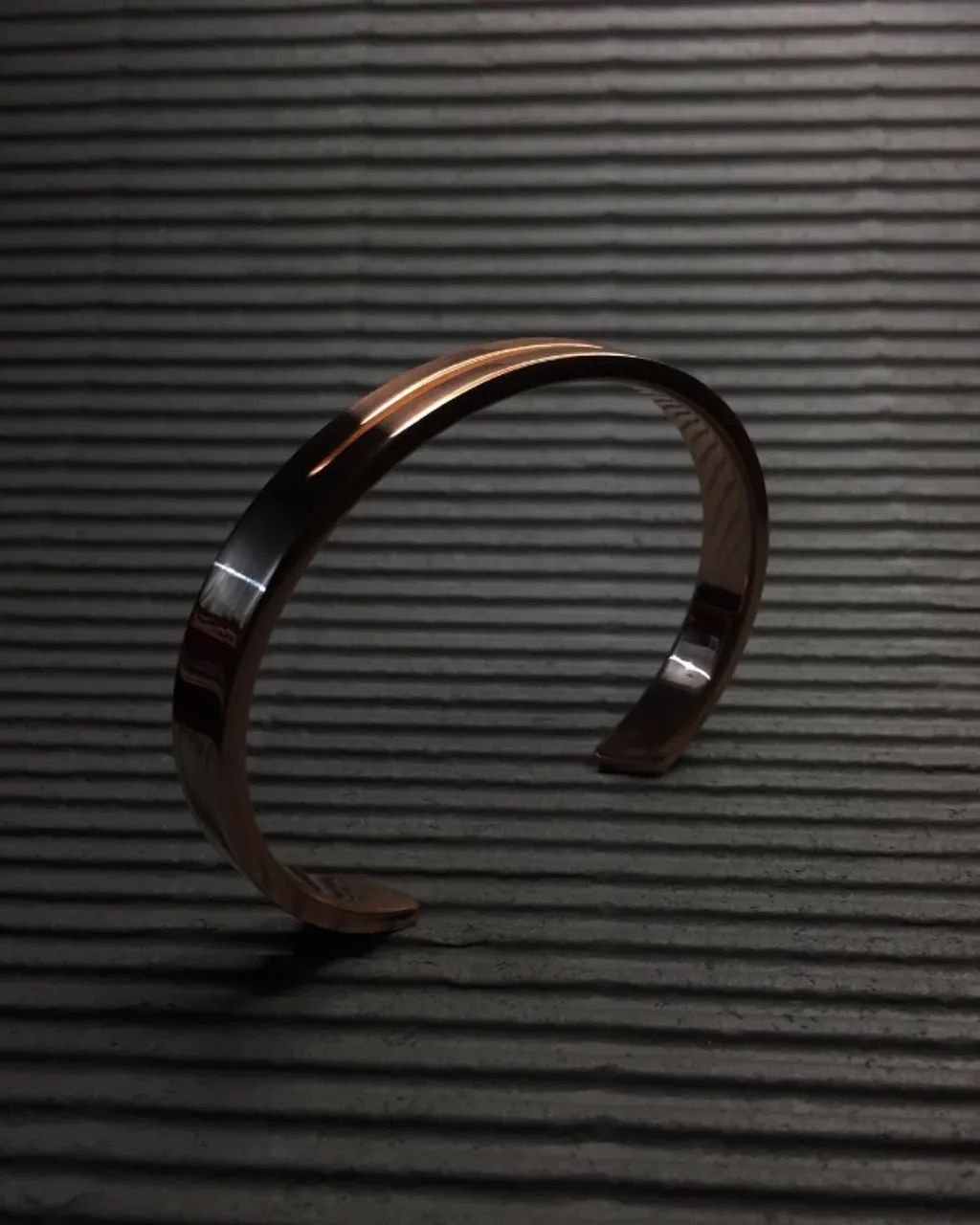 Pulseira de cobre puro e maciço recorte vazado - Foto 2
