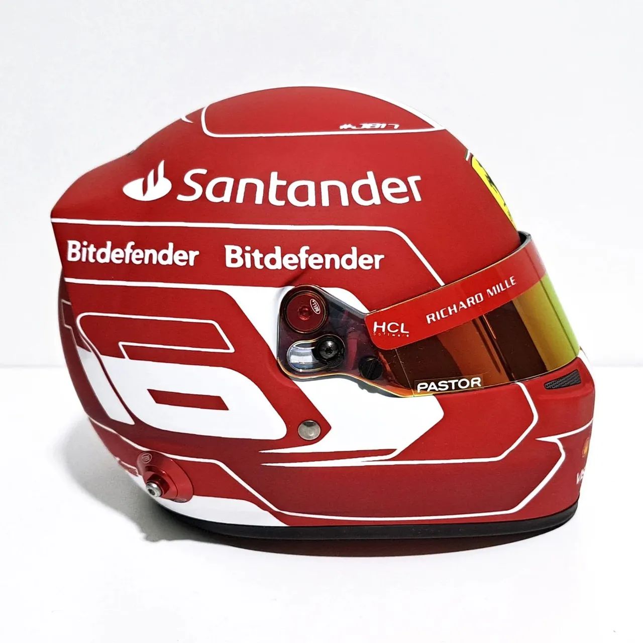 Miniatura Capacete de Fórmula 1 - Charles Leclerc - Ferrari - Escala 1/2 - Foto 2