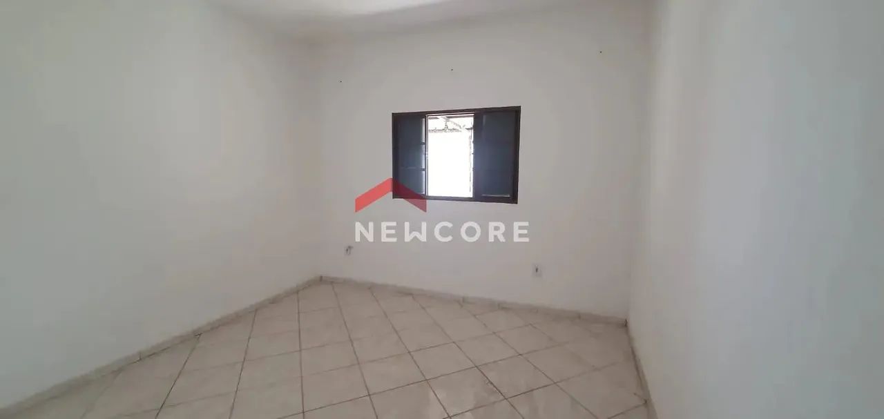 Casa em Rua Tenente Alfredo Pinto de Carvalho - Vila Washington Beleza - Cruzeiro/SP - Foto 4