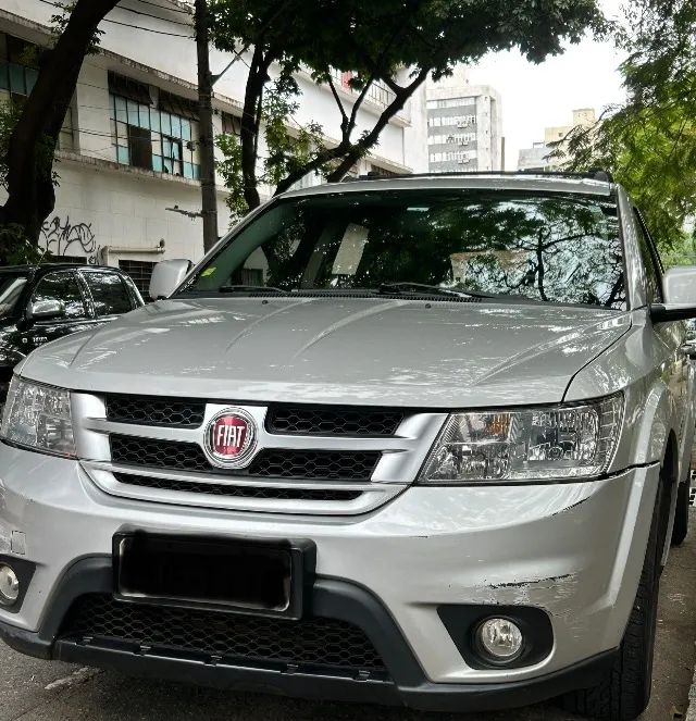 Fiat Freemont Precision 2.4 16V - 7 Lugares - Foto 2