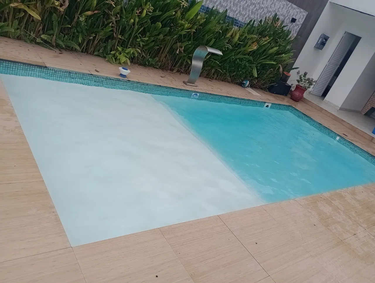 LImpeza piscinas 