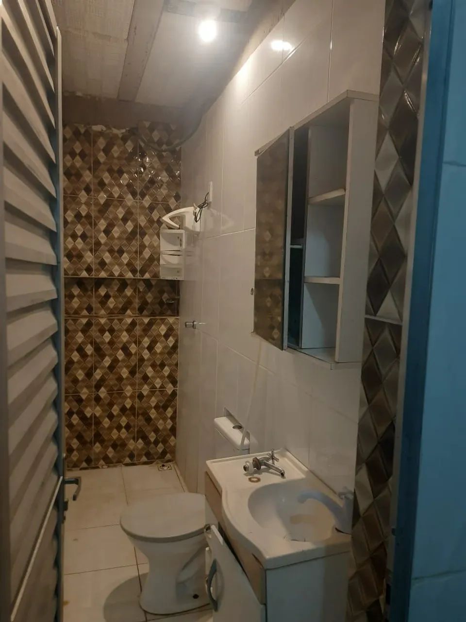 vendo essa casa  "paripe, portelinha" - Foto 4