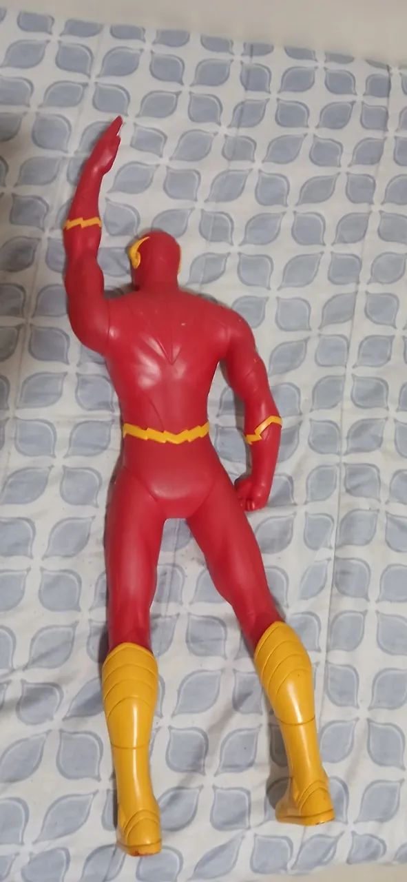 Boneco Flash - 70cm - DC Comics - Foto 2