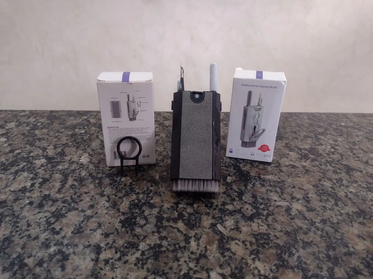 Kit Limpeza 8 em 1 - Celular, Fones e Teclado - Foto 2
