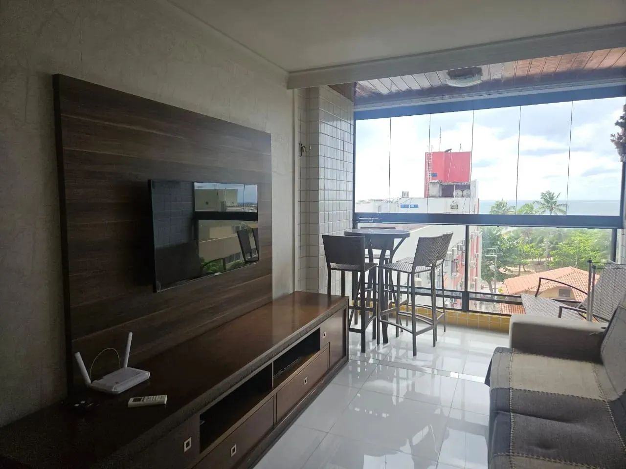 ALUGA-SE APARTAMENTO MOBILIADO COM 03 QUARTOS A 50M DA ORLA DE CABO BRANCO - Foto 3