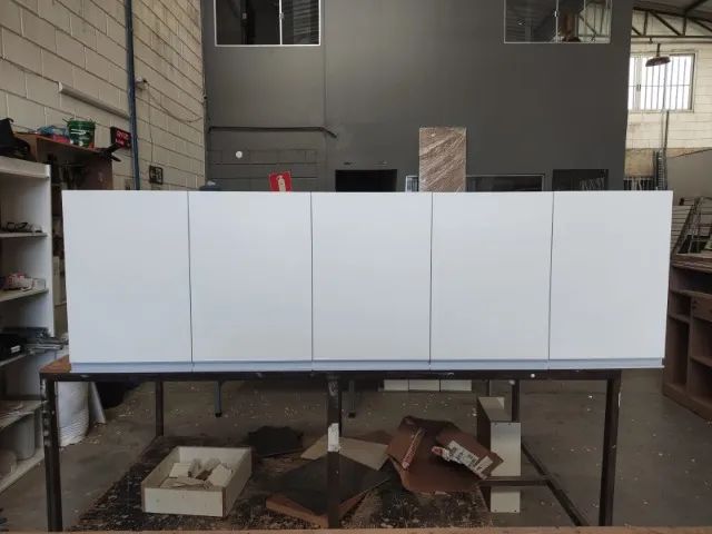 Armario aereo multiuso 05 Portas - Faça seu orçamento 