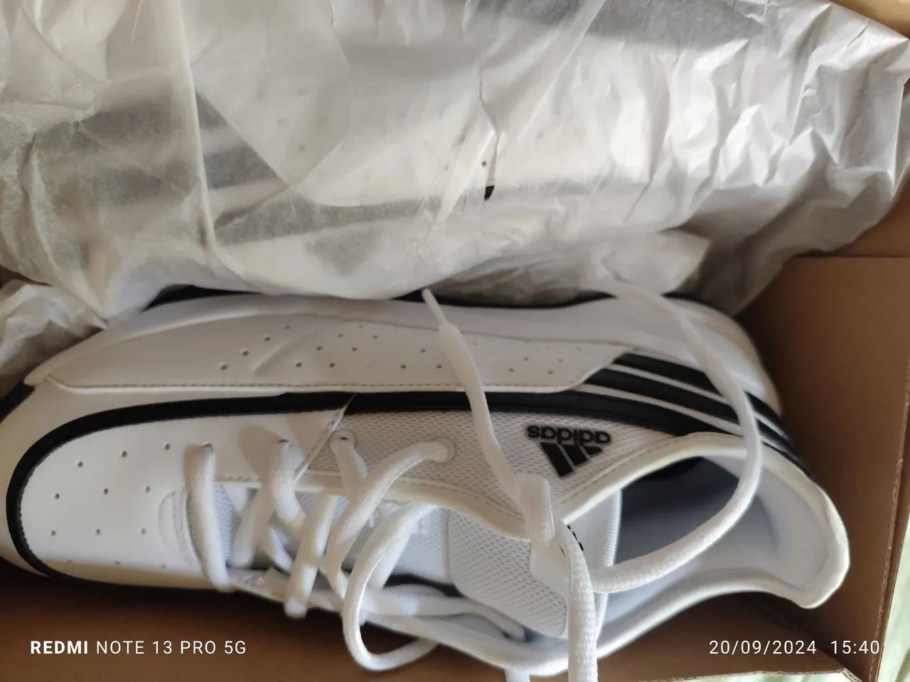 Tênis Adidas Branco