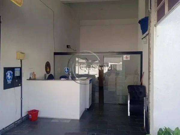 Edifício Comercial em Jardim Arize