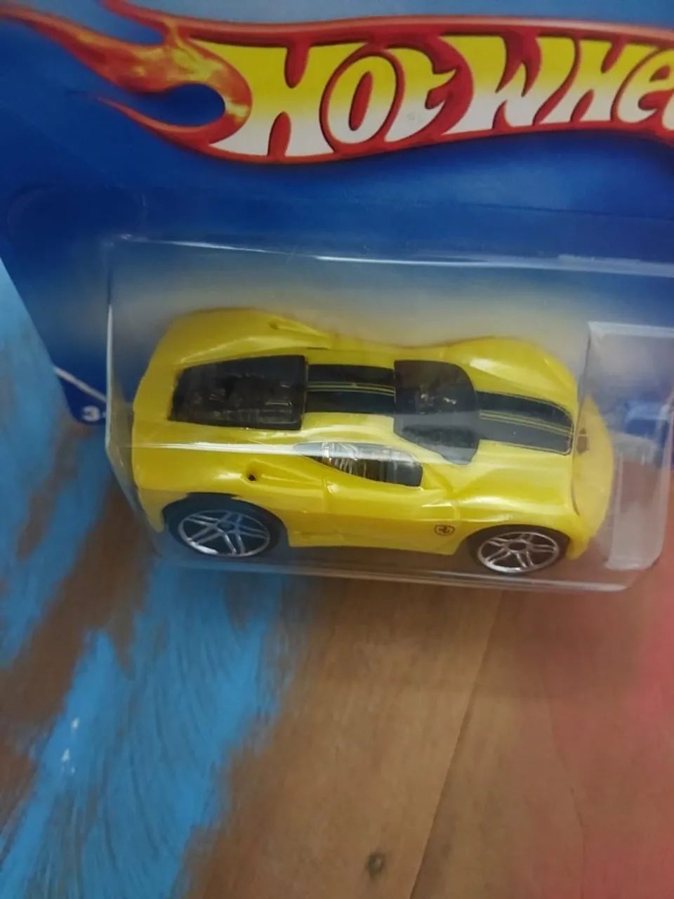 Hot Wheels Mainline Ferrari 360 Modena Amarela - Foto 5
