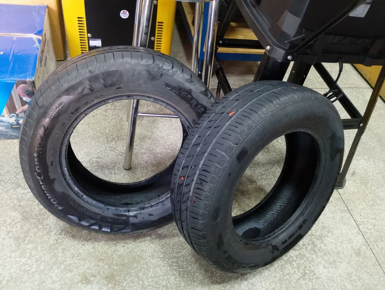 PNEU 195/65 R15