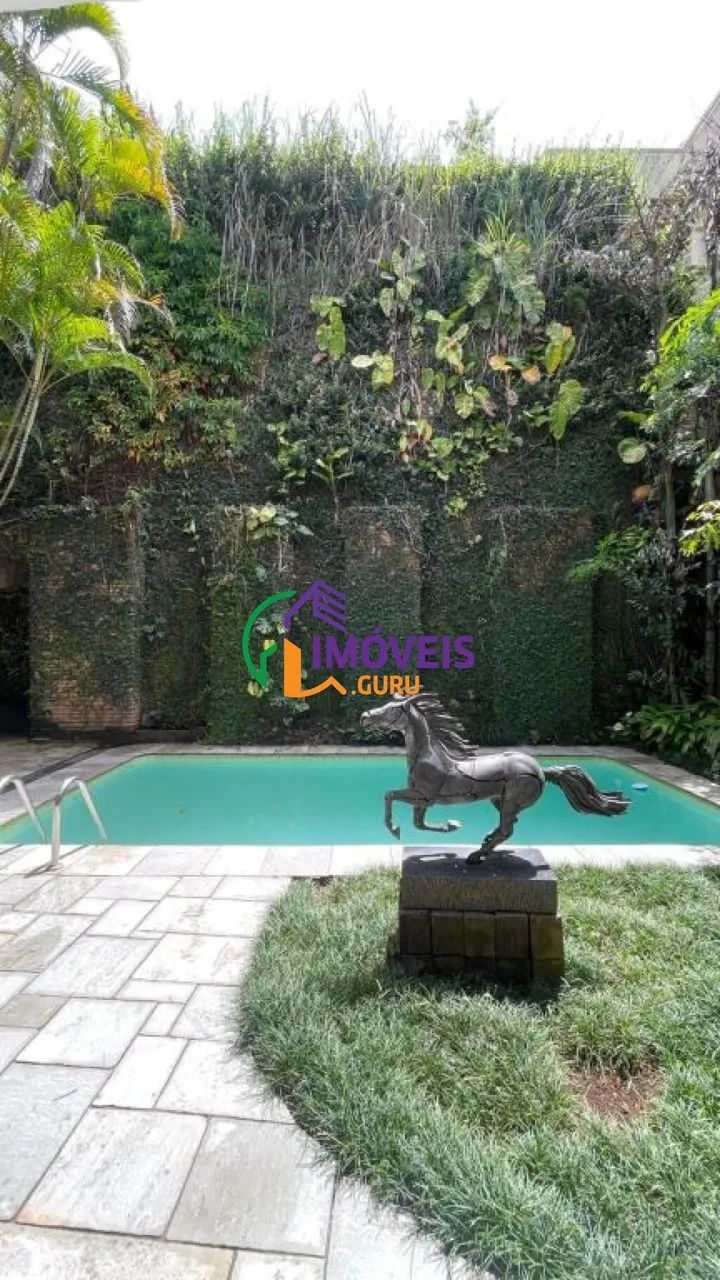 CASA ASSOBRADADA - PACAEMBÚ - SP