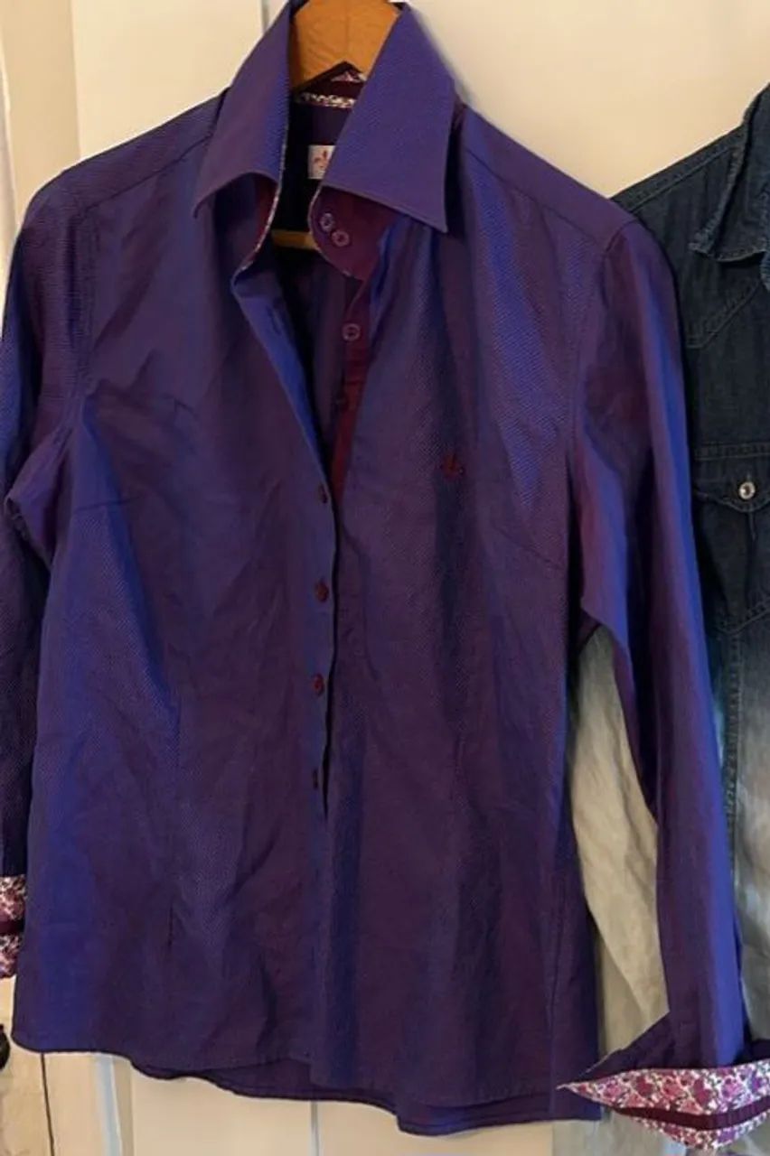 2 lindas camisas dudalina ,veste 42 . - Foto 2