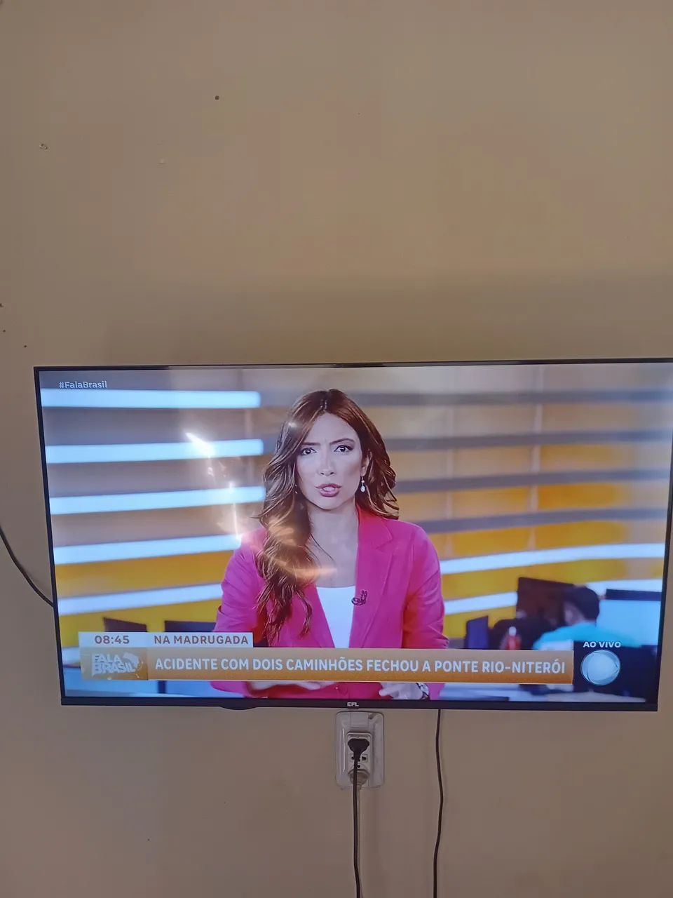 Vendo tv EFL 43 polegadas  - Foto 2