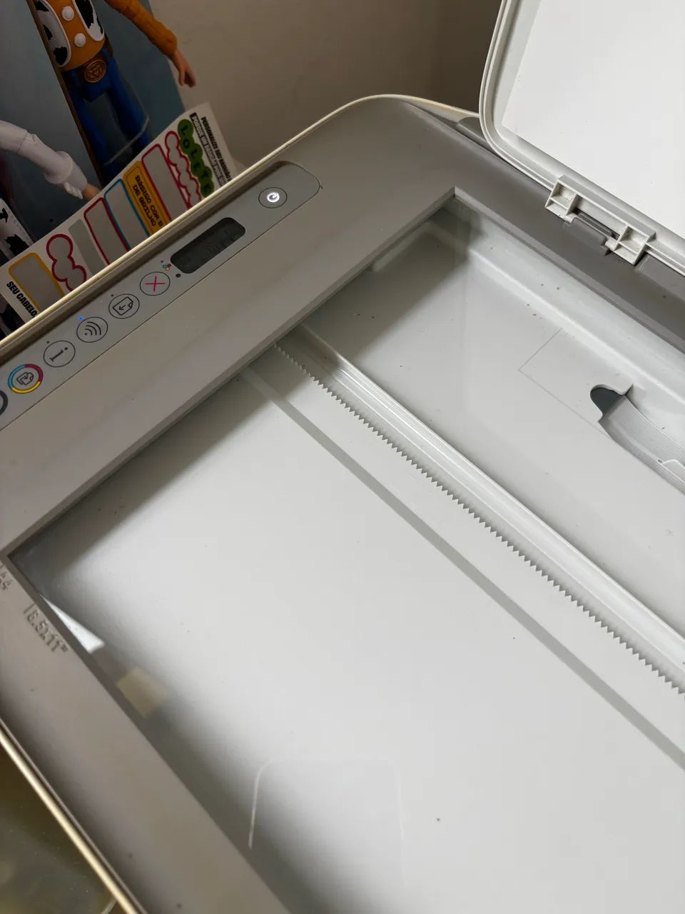 Impressora HP DeskJet Ink Advantage 2776 - Foto 4