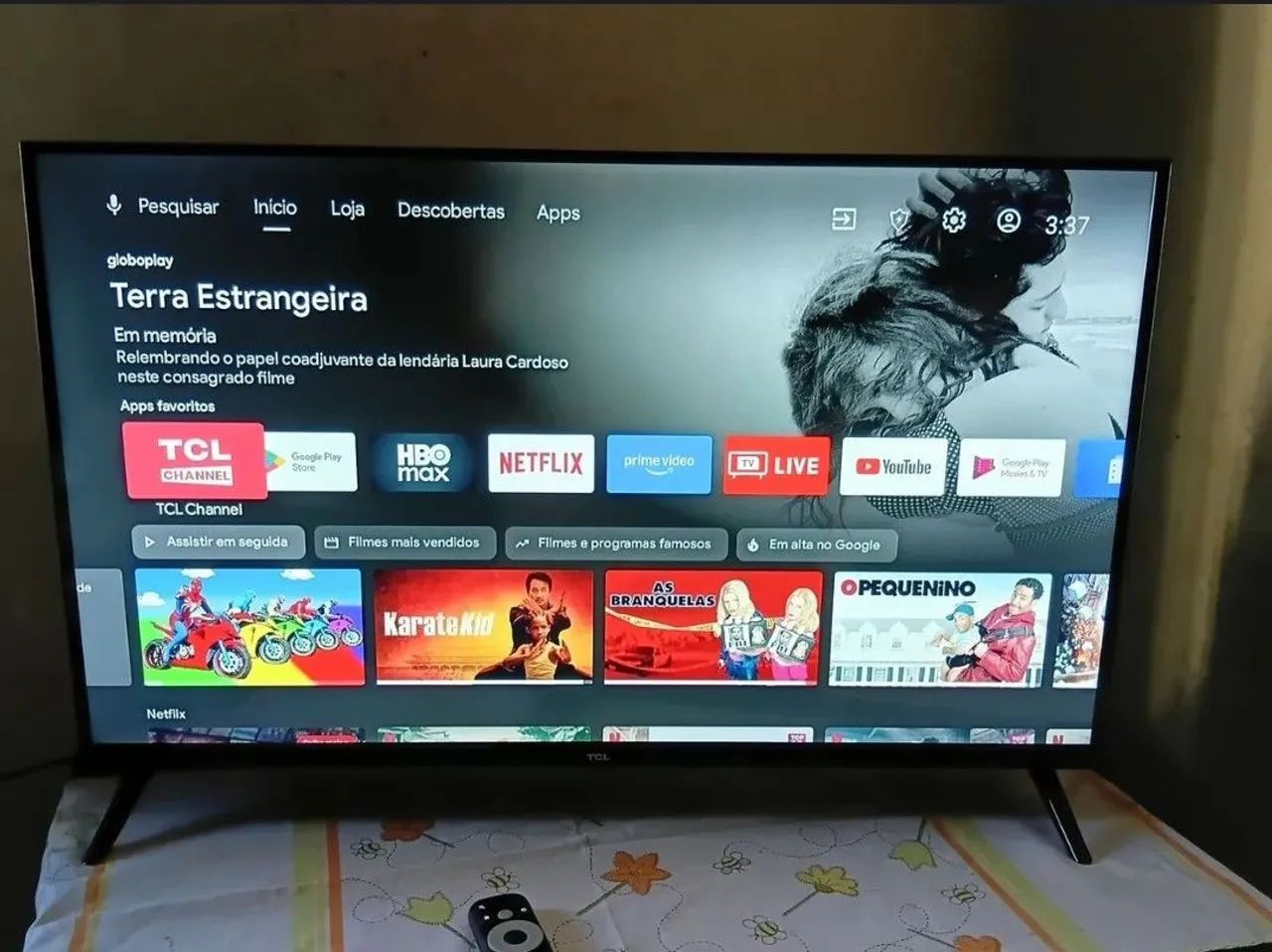 TV TCL smart 32 polegadas borda infinita muito nova imagem perfeita 