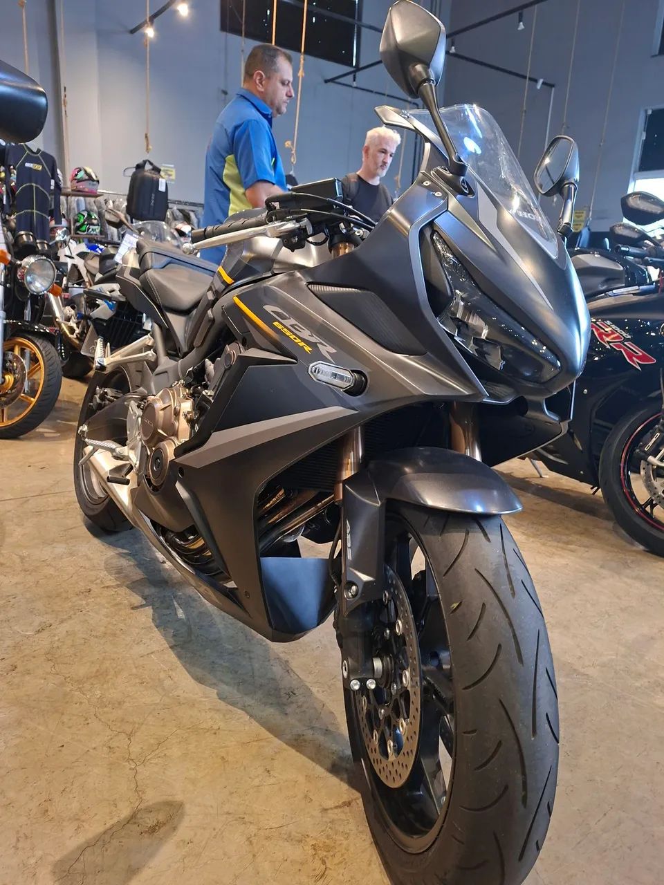 CBR 650  - Foto 2