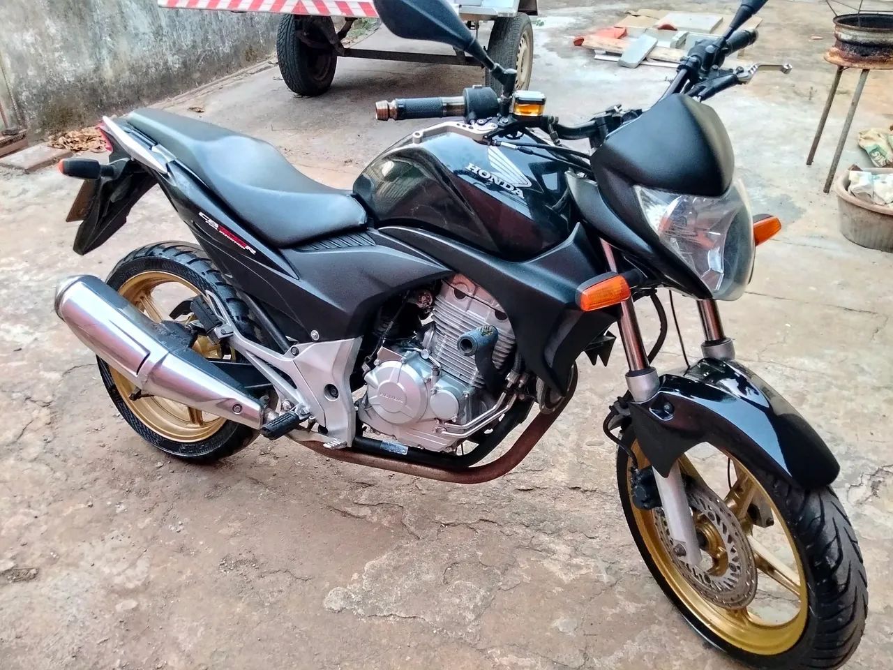 CB 300  - Foto 3