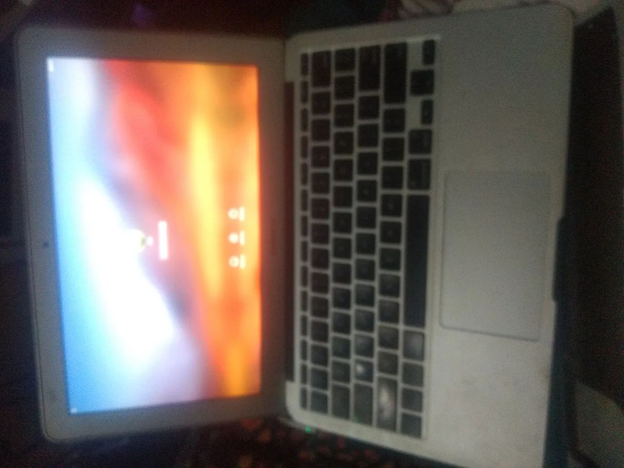 MacBook Air a1370  com defeito - Foto 2