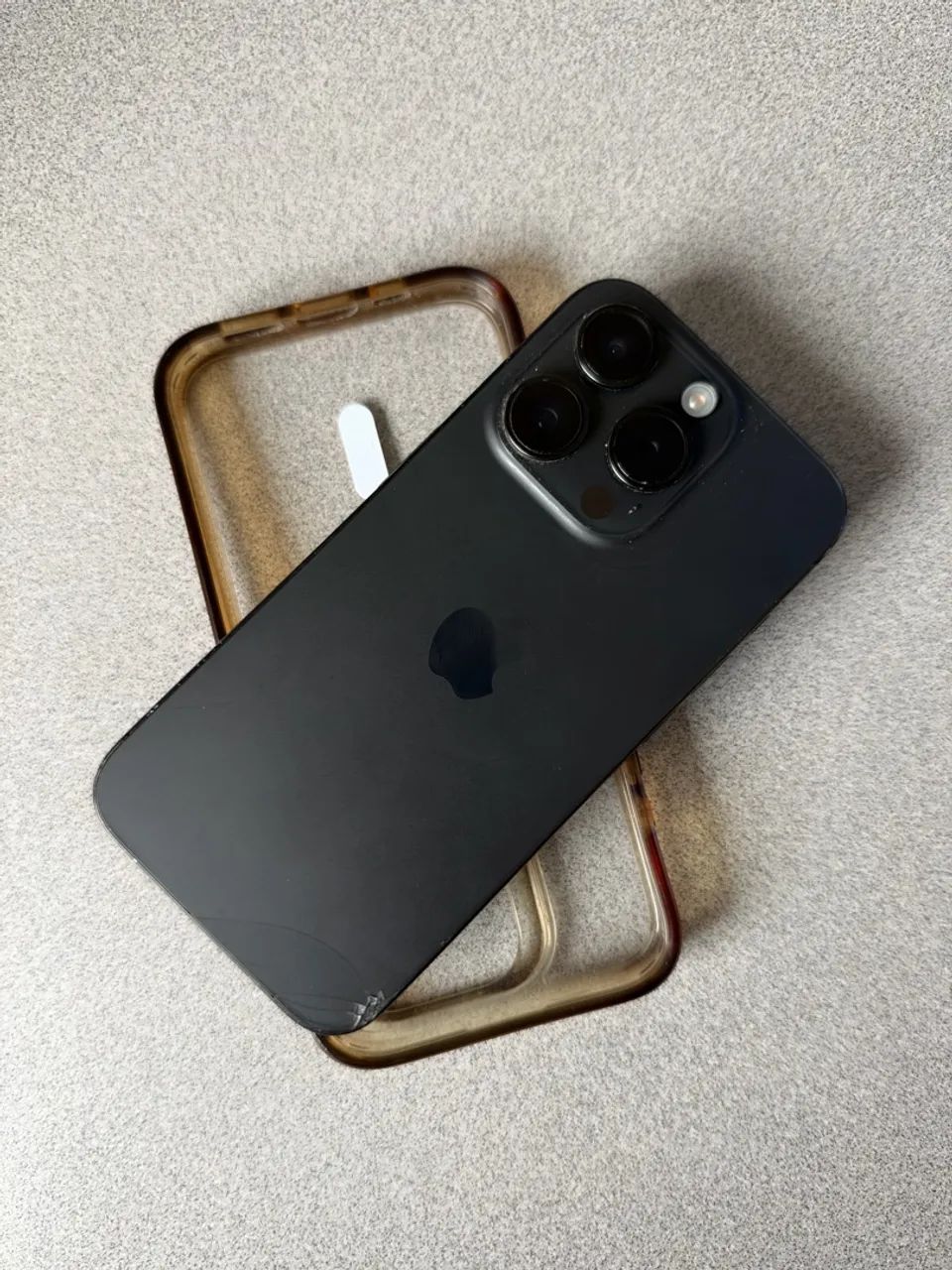 iPhone 15 pro + capinha transparente de silicone  - Foto 2