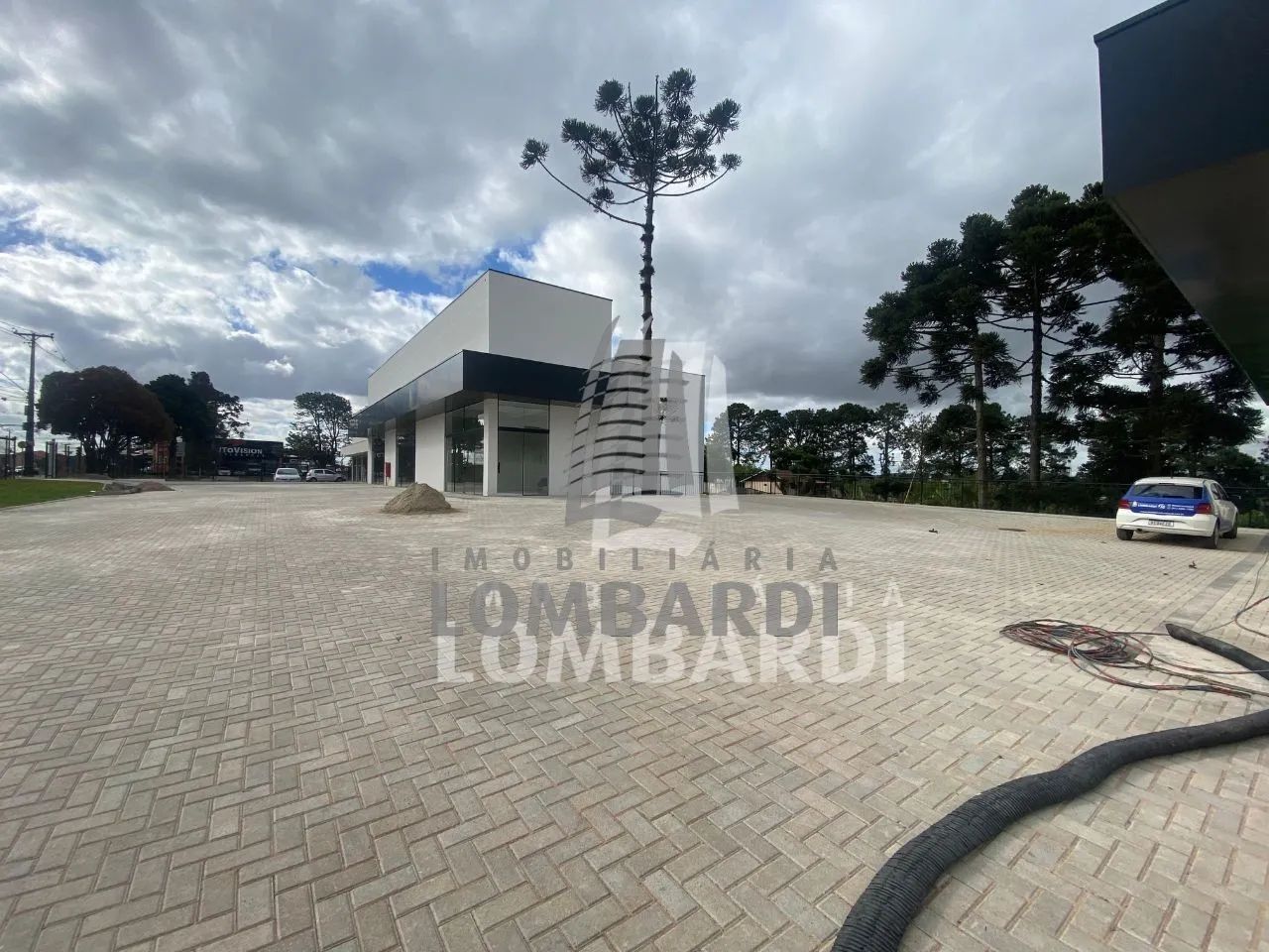 Loja NOVA em conjunto comercial! - Foto 2