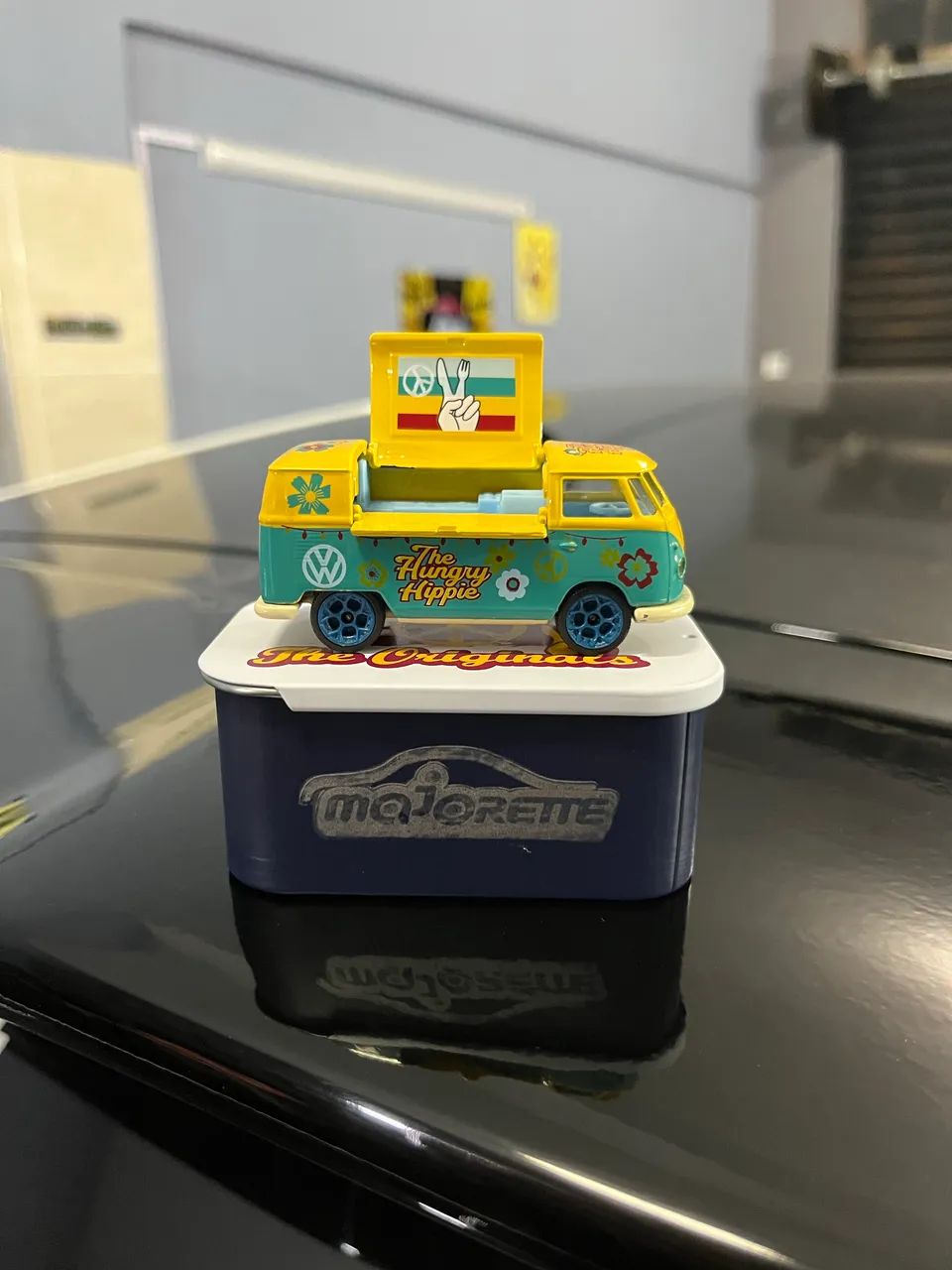 Miniatura Majorette Volkswagen Kombi 1:64 - Foto 2