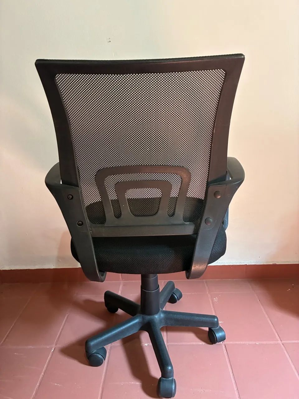 Cadeira escritório  - Foto 5