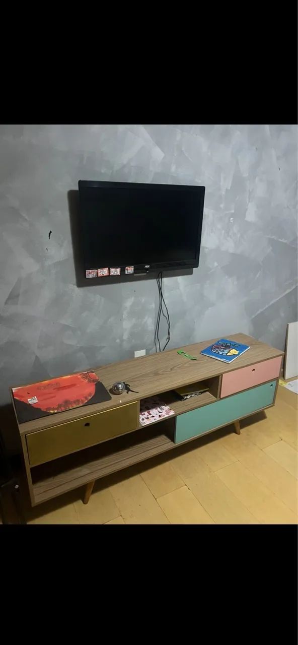 TV - em ótimo estado 