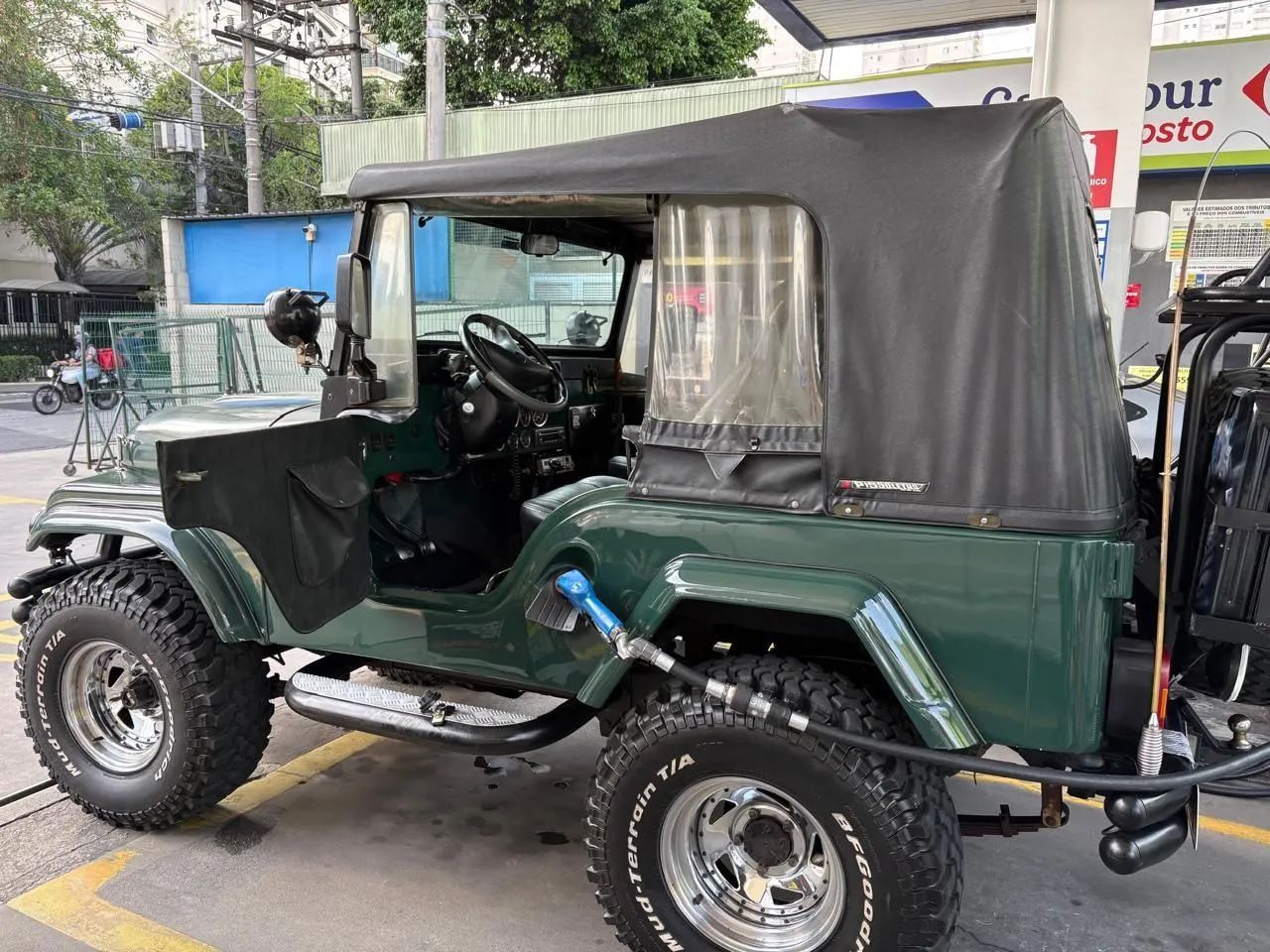 Ford Willys Rural 4X4 1978 - Foto 3