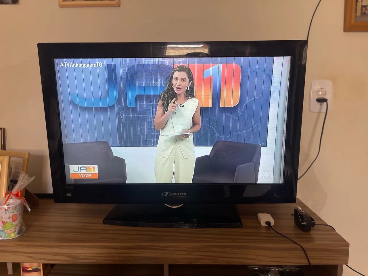 TV 32 polegadas 
