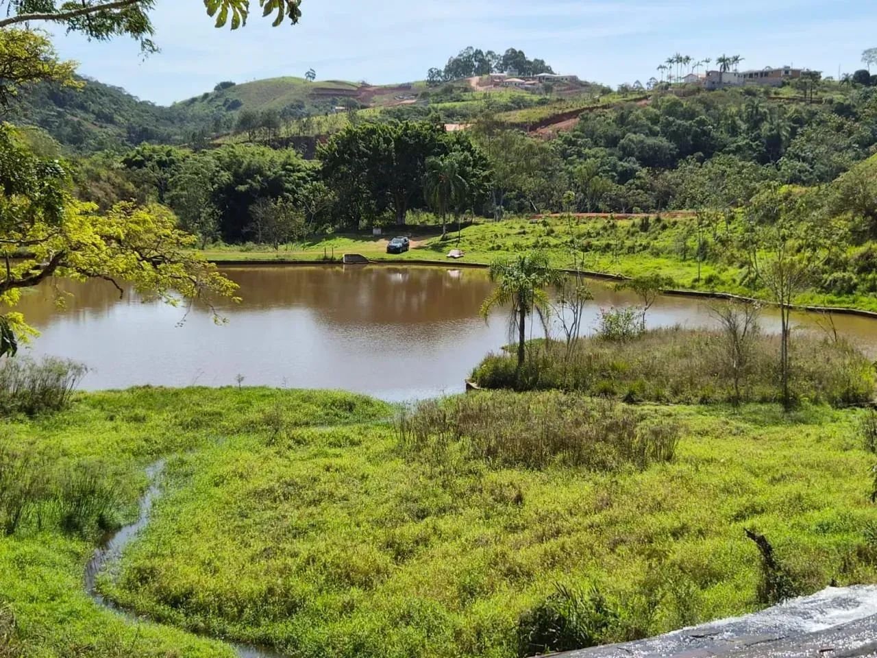 He Lotes com 600m² fácil negociação