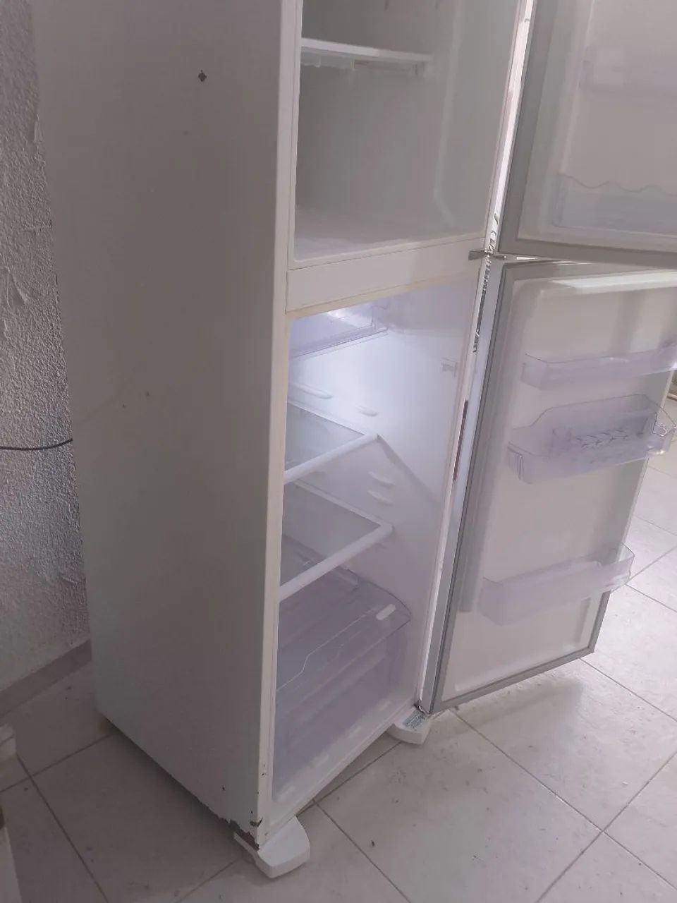 Geladeira para consertar. - Foto 4
