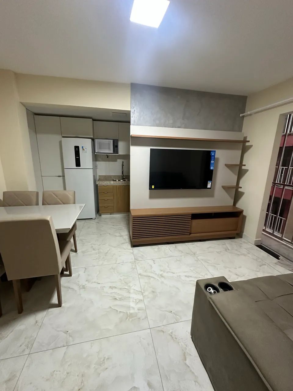 Vendo Apartamento Semimobiliado - Foto 3