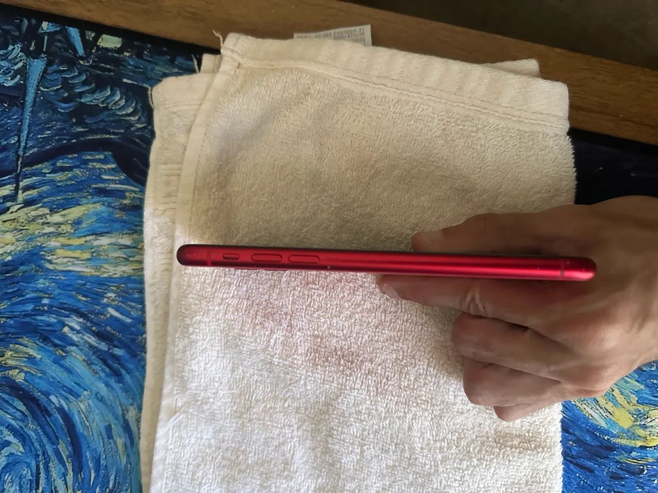 IPhone 11 red - Foto 2