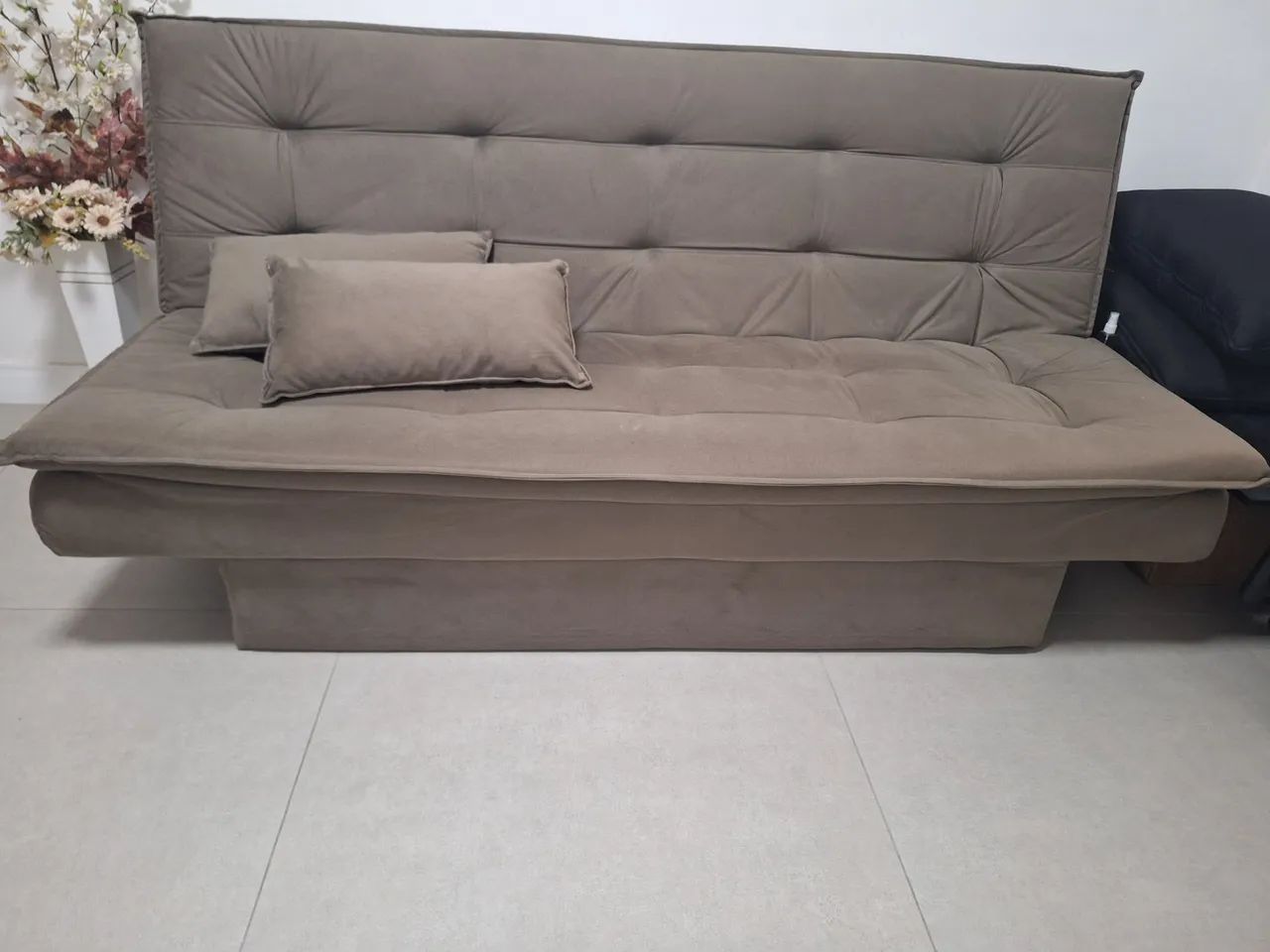Vendo 1 Sofá-Cama Retrátil e Reclinável - Suede Bege - Foto 4