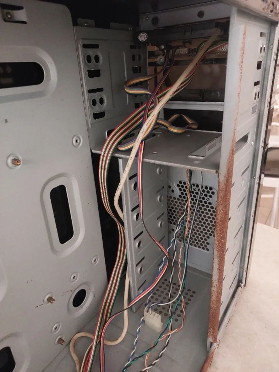 Gabinete de Computador CPU-Conectores funcionando é só plugar - Foto 5