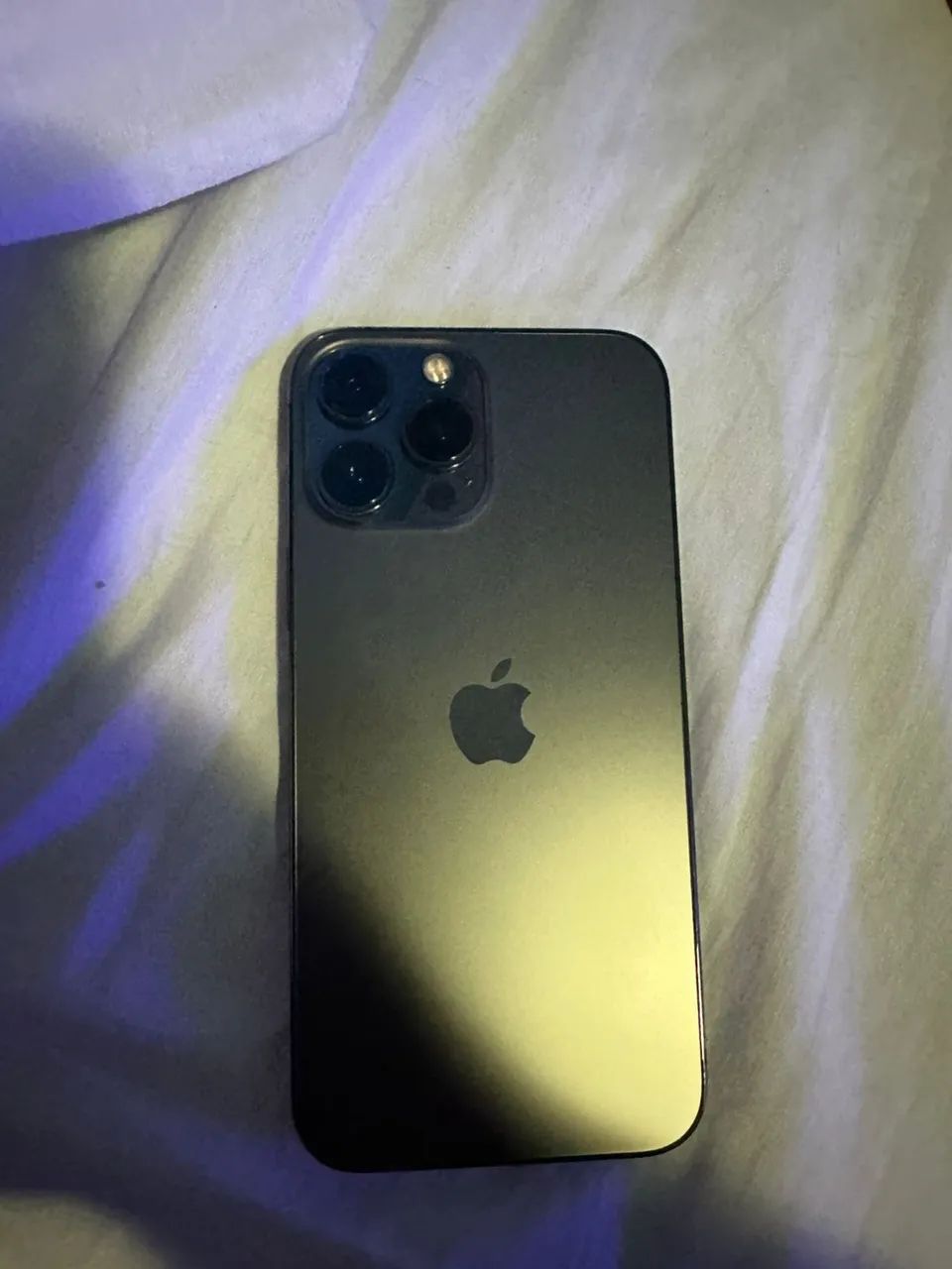 iPhone 13 Pro Max 128gb bateria 75% - Celulares e Smartphones