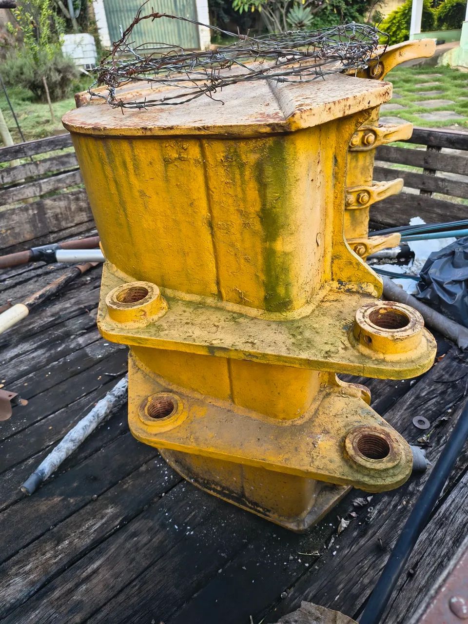 Caçamba para retroescavadeira barato para desocupar