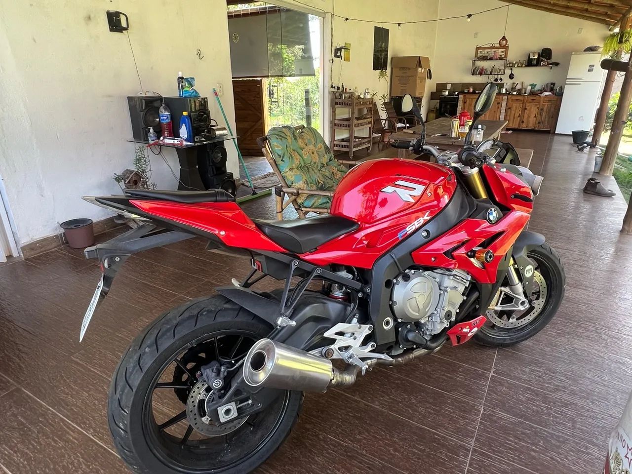 BMW s1000r